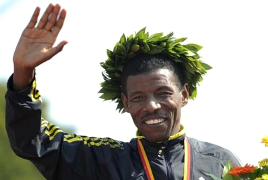 
    Haile Gebresellasie va participa la maraton  