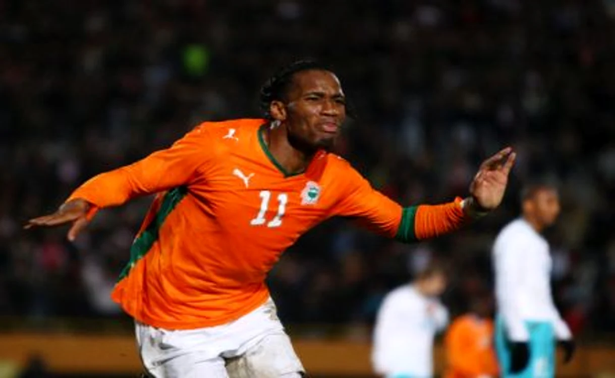 
    Drogba vrea să câştige competiţia din Africa  