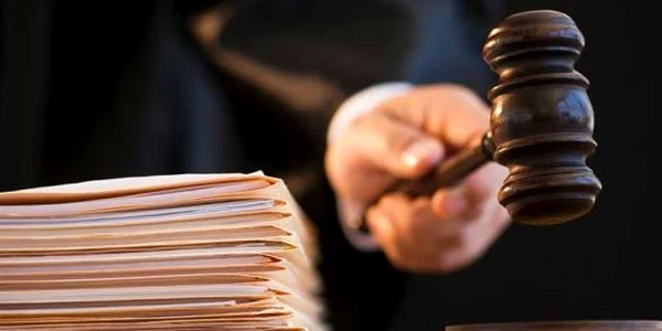 Consilierul din cadrul ANAF a fost trimis în judecată pentru mită 