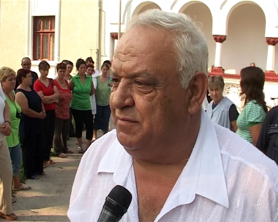 Târgovişte: Primarul de la Gura Ocniţei îşi pierde mandatul