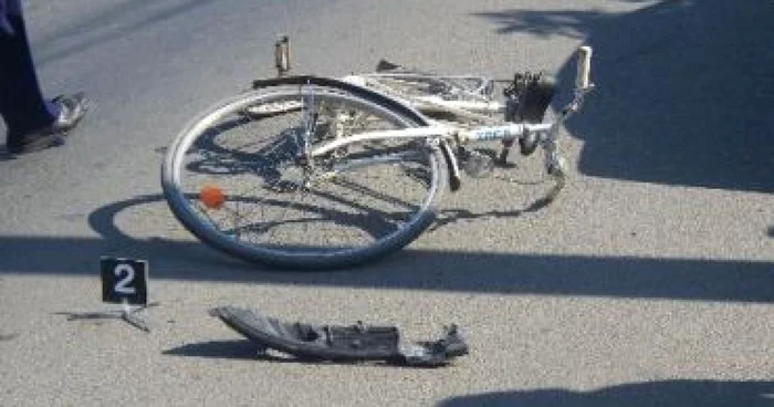 Reşiţa: Plimbarea pe bicicletă l-a băgat în spital