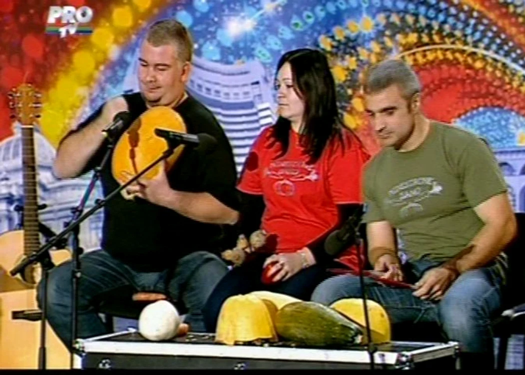 
    Trupa „Minestrone Band” (Foto: captură video Pro TV)  