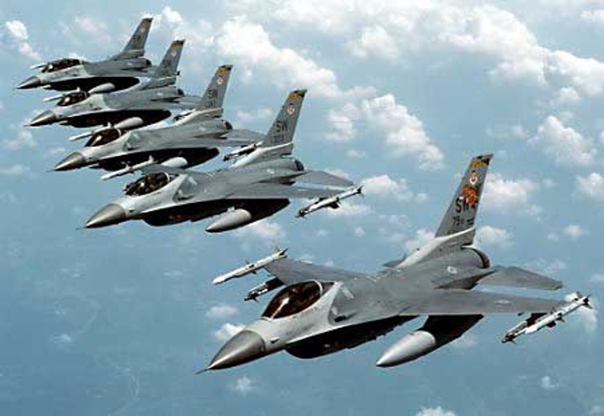 Primele avioane de vânătoare olandeze F-16 vor ajunge în curând în Ucraina