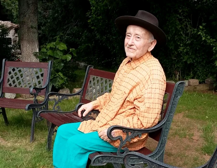 Ion Columbeanu a murit la vârsta de 90 de ani. Fiul lui Irinel Columbeanu era internat la un azil de bătrâni