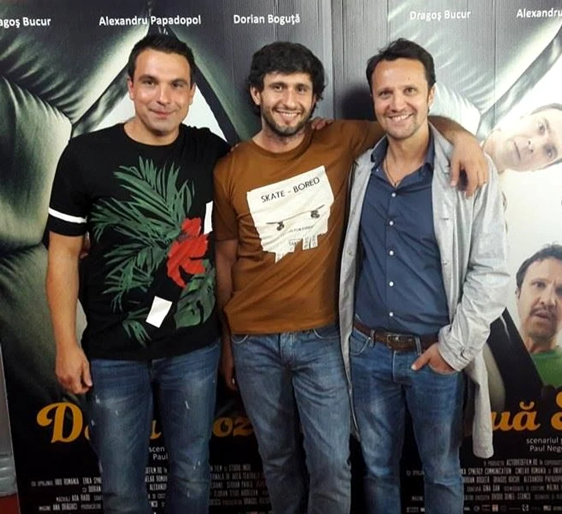 
    Tatăl și mama Danei Nălbaru, în stânga, și tatăl lui Dragoș Bucur, în dreaptafoto: Click!  