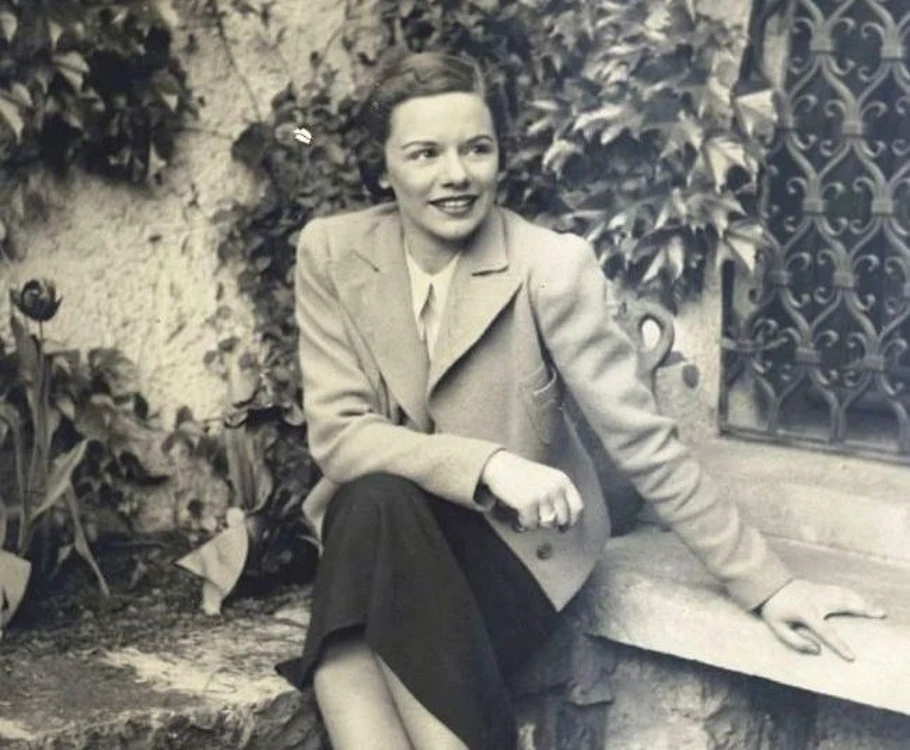 Arethia Tătătărăscu