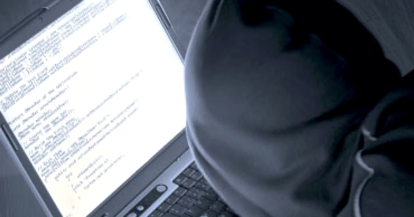 Băncile, ţinta piraţilor de pe internet
