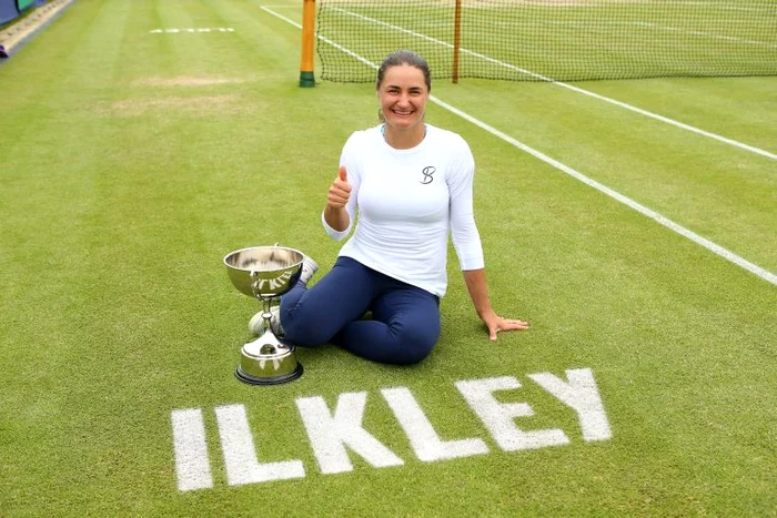 Monica Niculescu, cu trofeul cucerit la IlkleyFOTO: Guliver/ Gettyimages