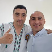 Consilierul AUR din Motru Nicolae Milcă si liderul AUR George Simion FOTO Facebook/Nicolae Milca