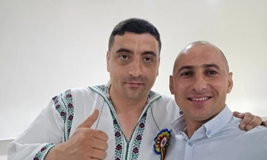 Consilierul AUR din Motru Nicolae Milcă si liderul AUR George Simion FOTO Facebook/Nicolae Milca