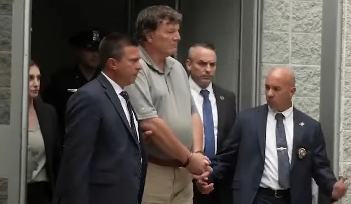 Rex Heuermann, în vârstă de 59 de ani, este acuzat de trei crime FOTO: Captură video