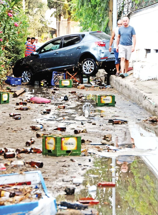 Cutremurul a declanşat  un tsunami de  mici dimensiuni  pe malul turcesc