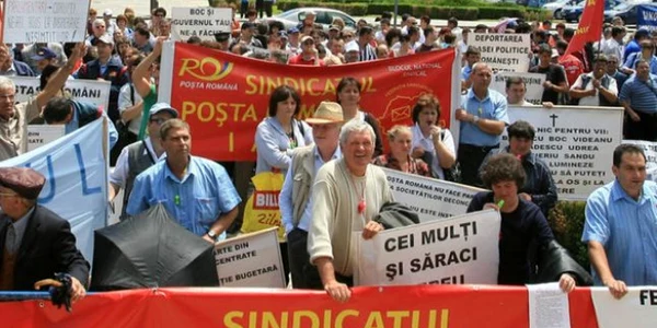 Poştaşii vor ieşi mâine în stradă 