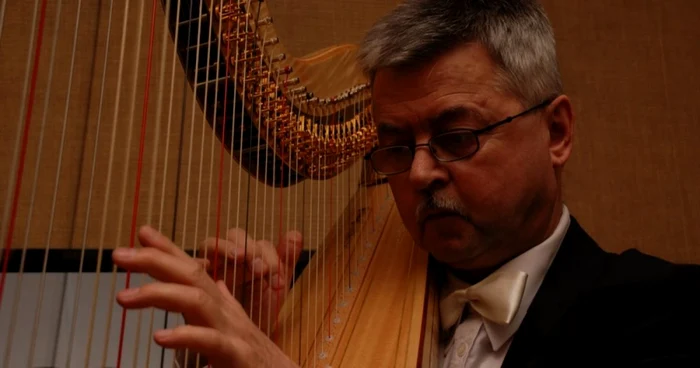 Ion Ivan Roncea, organizatorul Festivalului de Harpă   FOTO: ionivanroncea.ro