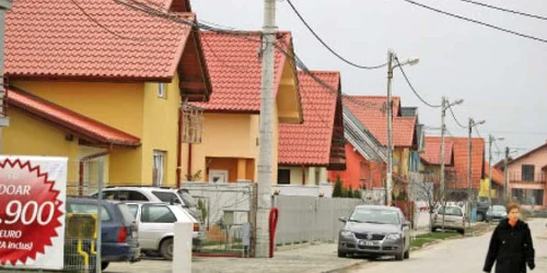 Pentru case şi terenuri vom plăti impozite mai mari, iar pentru maşini cresc atât taxele, cât şi costurile de asigurare