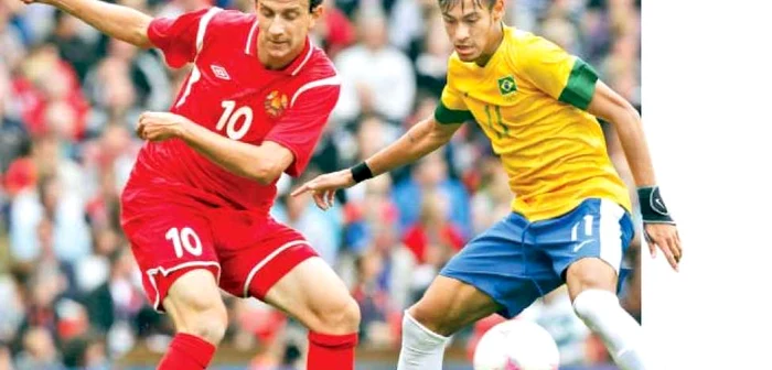 Neymar (dreapta) a înscris două goluri până acum în turneul de la Olimpiadă