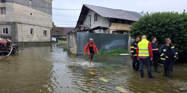 inundatii FB Institutia Prefectului Judetul Prahova﻿ jpg