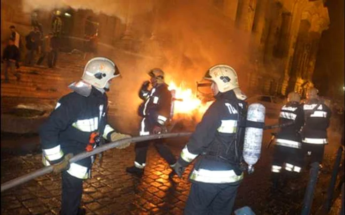 Proprietarul s-a ales mai mult cu o sperietură zdravănă decât cu pagube mari... (Foto: Arhivă)