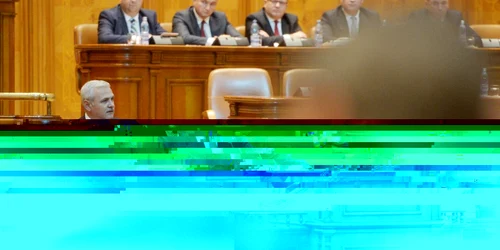 Moţiunea PSD dăunează grav sănătăţii se dzbate în plenul parlamentului FOTO Mediafax / Andreea Alexandru