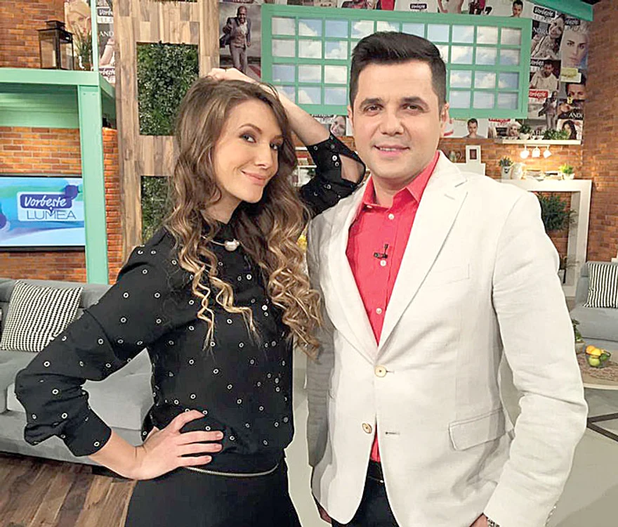 Andreea şi-a cumpărat o porţie dublă de amandine, la Eforie Sud