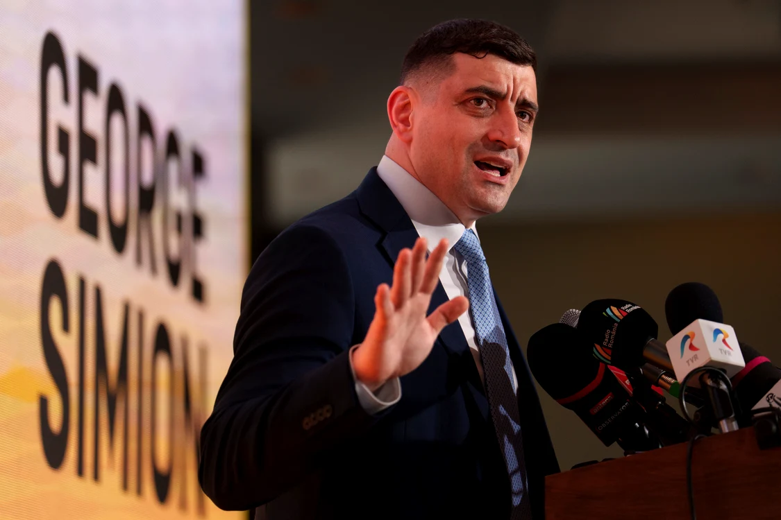 George Simion a câștigat primul tur al alegerilor prezidențiale FOTO Profimedia
