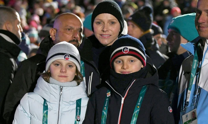 Prințesa Charlene și Jacques și Gabriella de Monaco foto profimedia (1) jpg