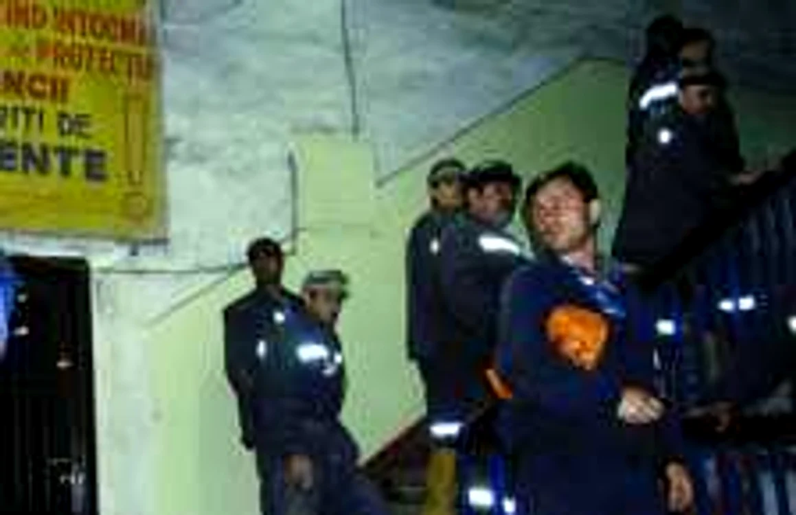 Minerii aşteaptă un răspuns final în privinţa concediilor de aşteptare (Foto: Arhivă)
