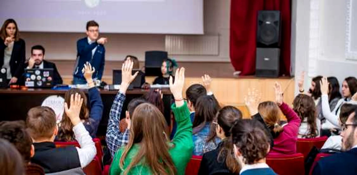 Consiliul Judeţean al Elevilor Galaţi FOTO CJE