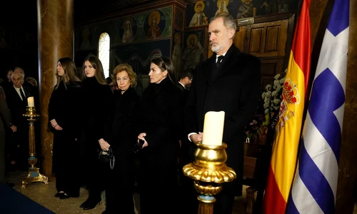 Regele Felipe, Regina Letizia, Printesa Leonor, Infanta Sofia și Regina Sofia foto profimedia 1066852643 (2) jpg
