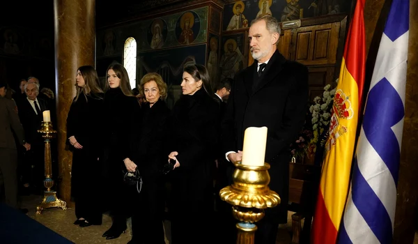 Regele Felipe, Regina Letizia, Printesa Leonor, Infanta Sofia și Regina Sofia foto profimedia 1066852643 (2) jpg