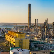 refinery instalations complex 1 1547 1600 80 bigger jpg