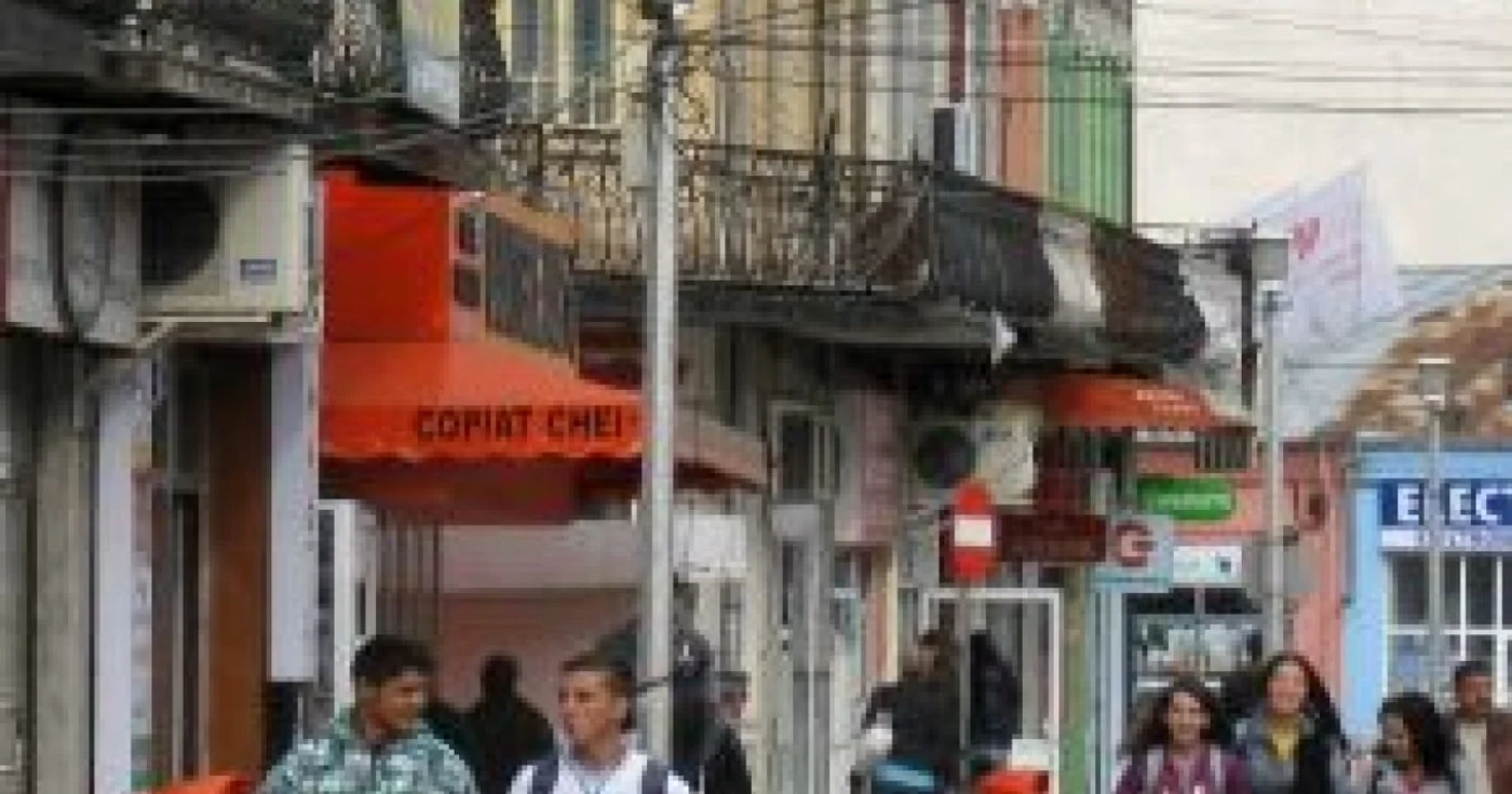 Buzău: Buzăul, magnet pentru comercianţii de articole vestimentare