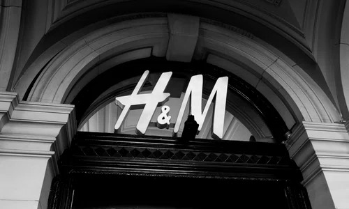 H&M pexels jpg