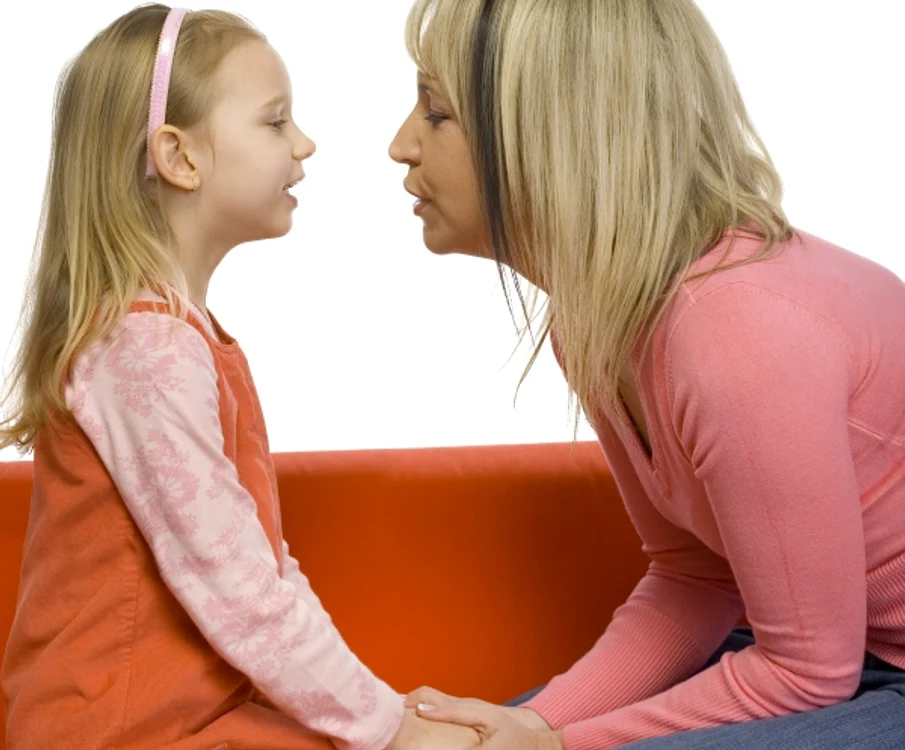 Vorbeşte-i despre tot ce-l interesează despre sexualitate, indiferent de etapă, pentru a-i da încredere în tine!www.clicksanatate.ro