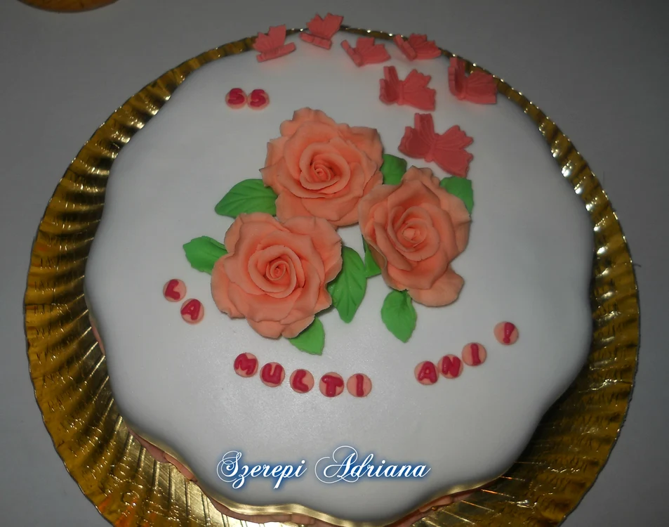 
    Tort cu flori  