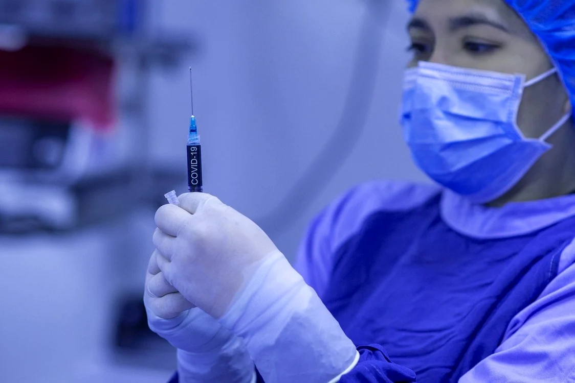 Marţi vor mai sosi în România peste 57.600 de doze de vaccin AstraZeneca Foto: Pixabay