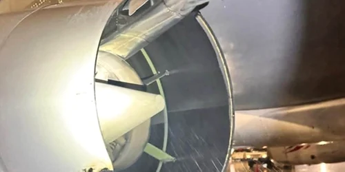 avion lovit de fulger in sri lanka foto captura video x png