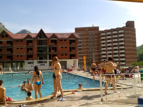 strand termal sara s soons baile herculane