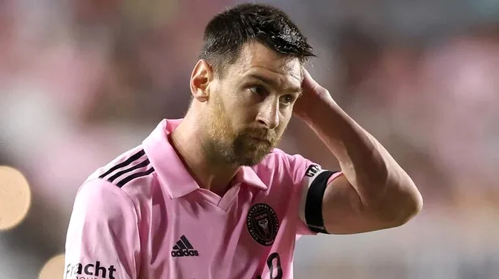 Lionel Messi, îngrijorat după accidentarea suferită.