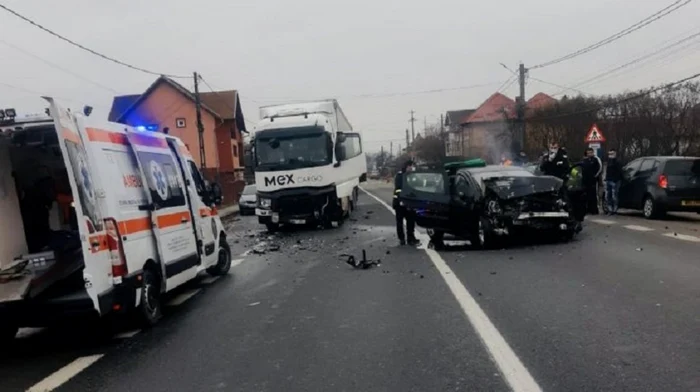 Accident pe şoseaua de centură - DN7- a municipiului Râmnicu Vâlcea Foto gazetavalceana ro