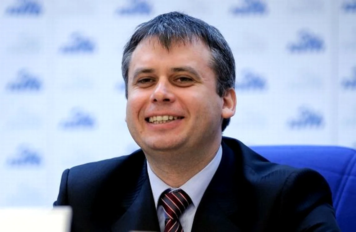 
    Adrian Criț a revenit la cârma transportului public din București, după zece ani  