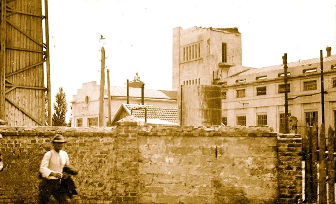 historia ro undefined jpeg
