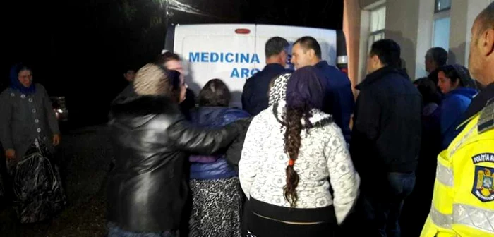 Medicii au încercat aproape o oră să o resusciteze pe fetiţă FOTO: sursata.ro