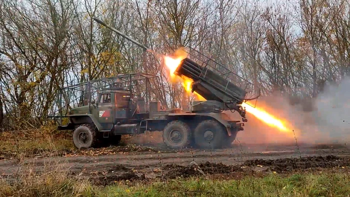 Lansator de rachete Grad al Rusiei pe frontul din Kursk FOTO PROFIMEDIA