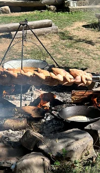 Laura Cosoi si Cosmin Curticapean botez Lara in Maramures (3) jpg