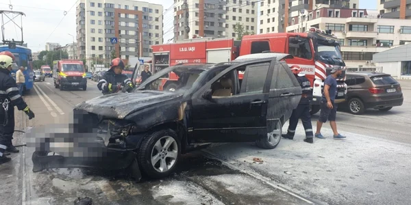 BMW incendiu