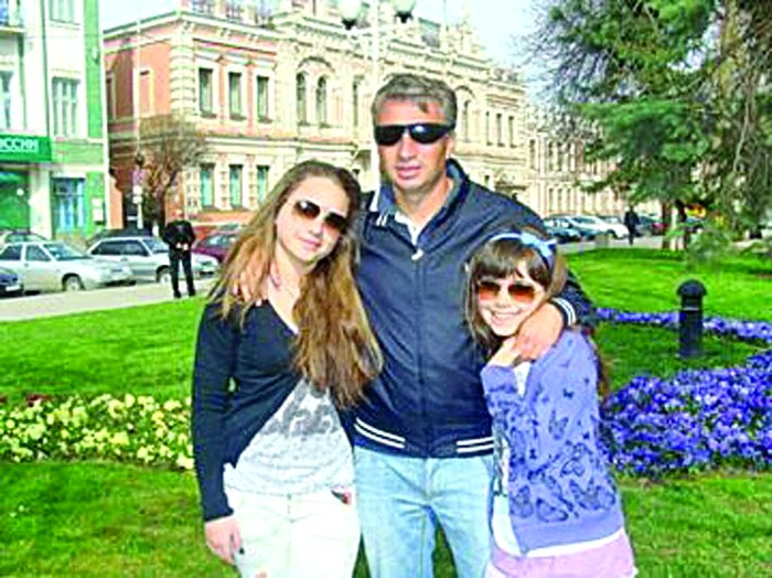 
    Rebecca şi Chelsea  au admirat parcurile  din Krasnodar  