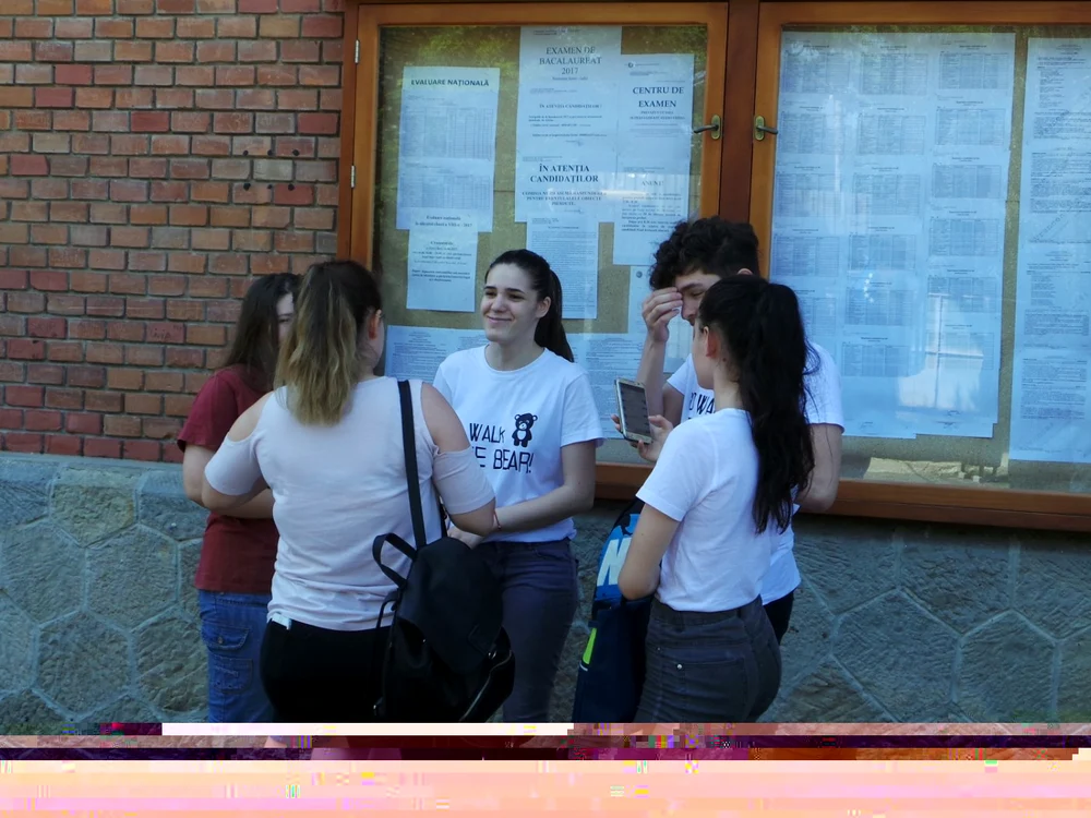 Colegiile
 şi liceele ar putea fi obligate să îşi stabilească „Săptămâna Altfel“  
când elevii de clasa a XII-a susţin competenţele din cadrul 
Bacalaureatului.