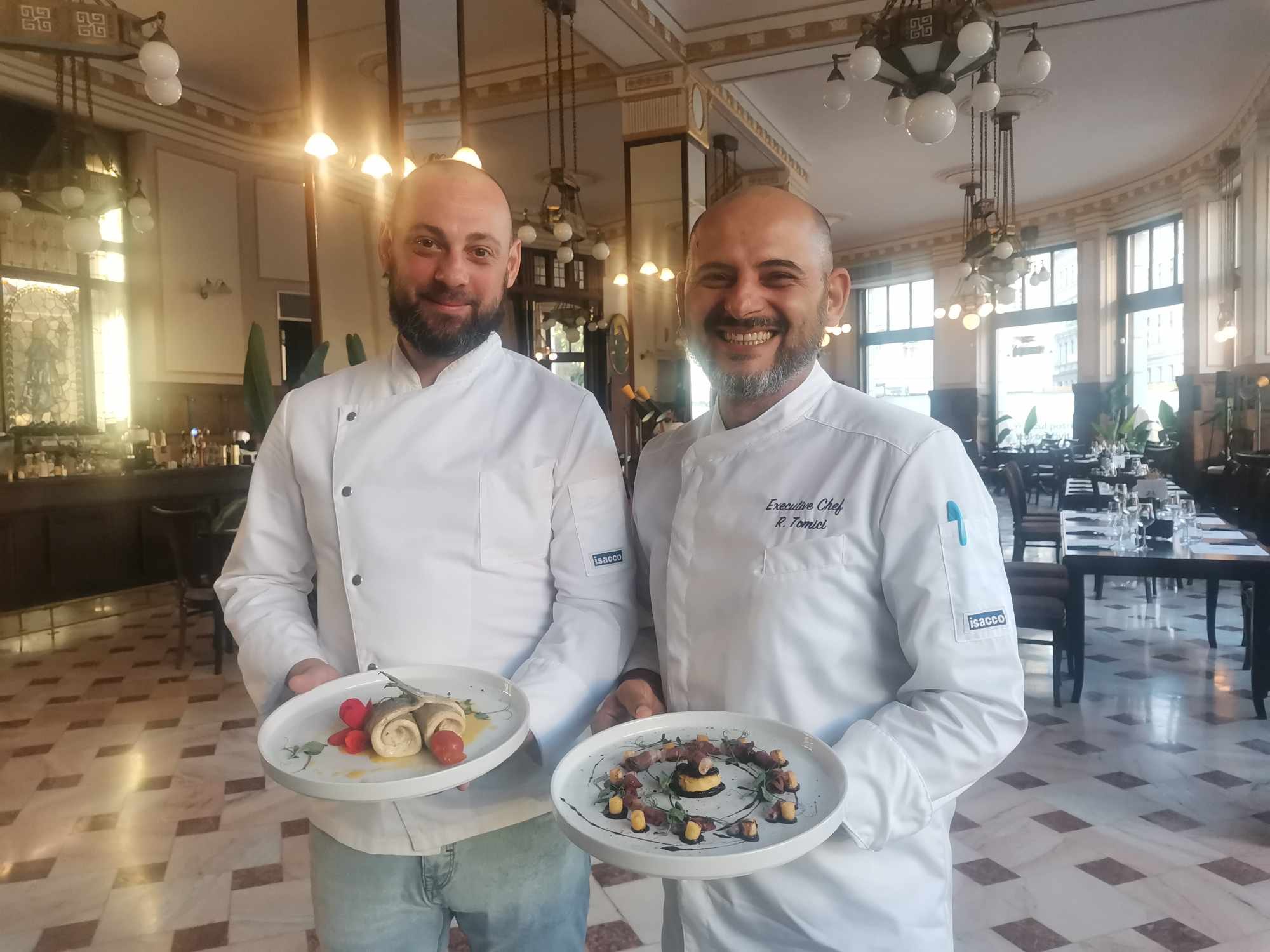 Gastronomie franco-oltenească „a la Brâncuși” pusă în operă la Timișoara. Meniu este cu totul special FOTO Gastronomie franco-oltenească „a la Brâncuși” pusă în operă la Timișoara. Meniu este cu totul special FOTO