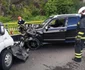 Accident pe Valea Oltului - DN7- la Călineşti Vâlcea - coliziune între trei vehicule soldată cu o victimă Foto Adevărul